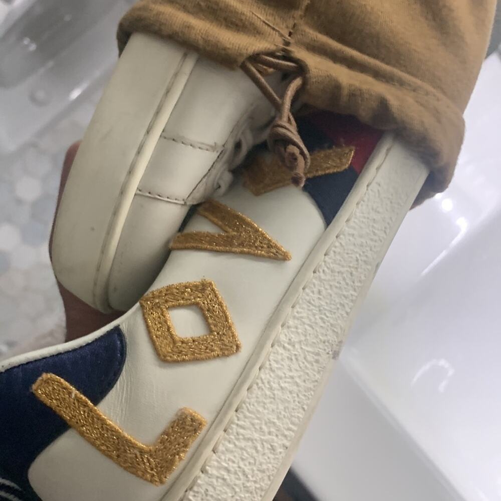 Gucci Sneakers - Picture 7 of 9